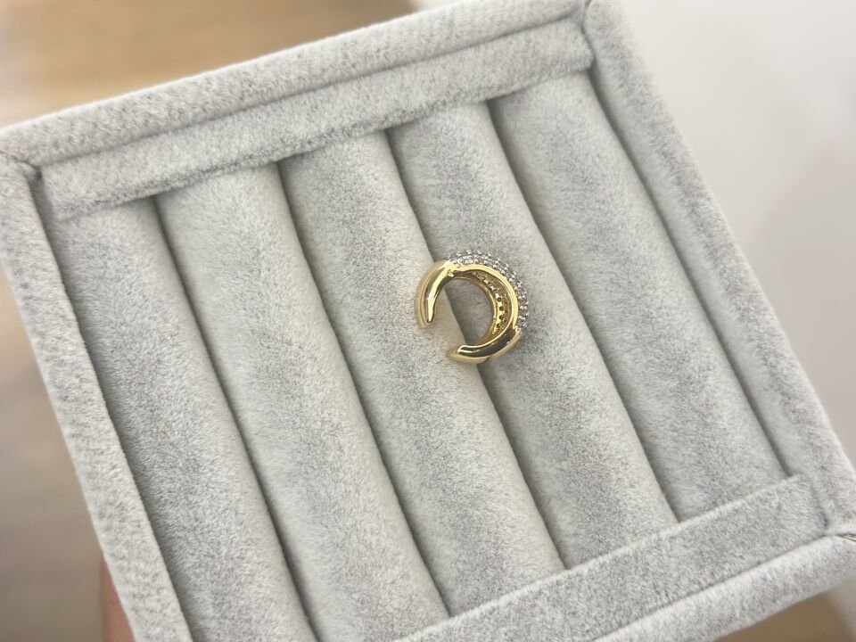 GOLD DETAYLI TAŞLI CUFF