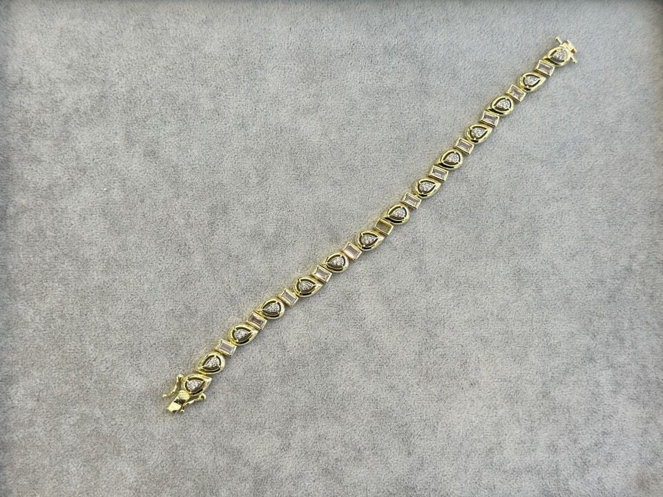 DAMLA DETAYLI TAŞLI BİLEKLİK