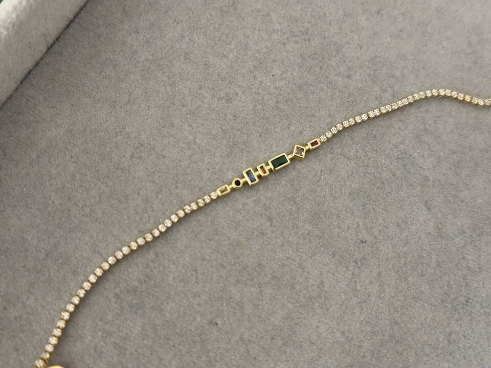 MİNİMA SU YOLU VE RENK DETAYLI BİLEKLİK