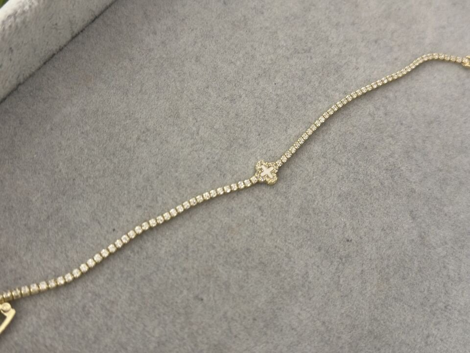 MİNİMA SU YOLU VE YONCA DETAYLI BİLEKLİK