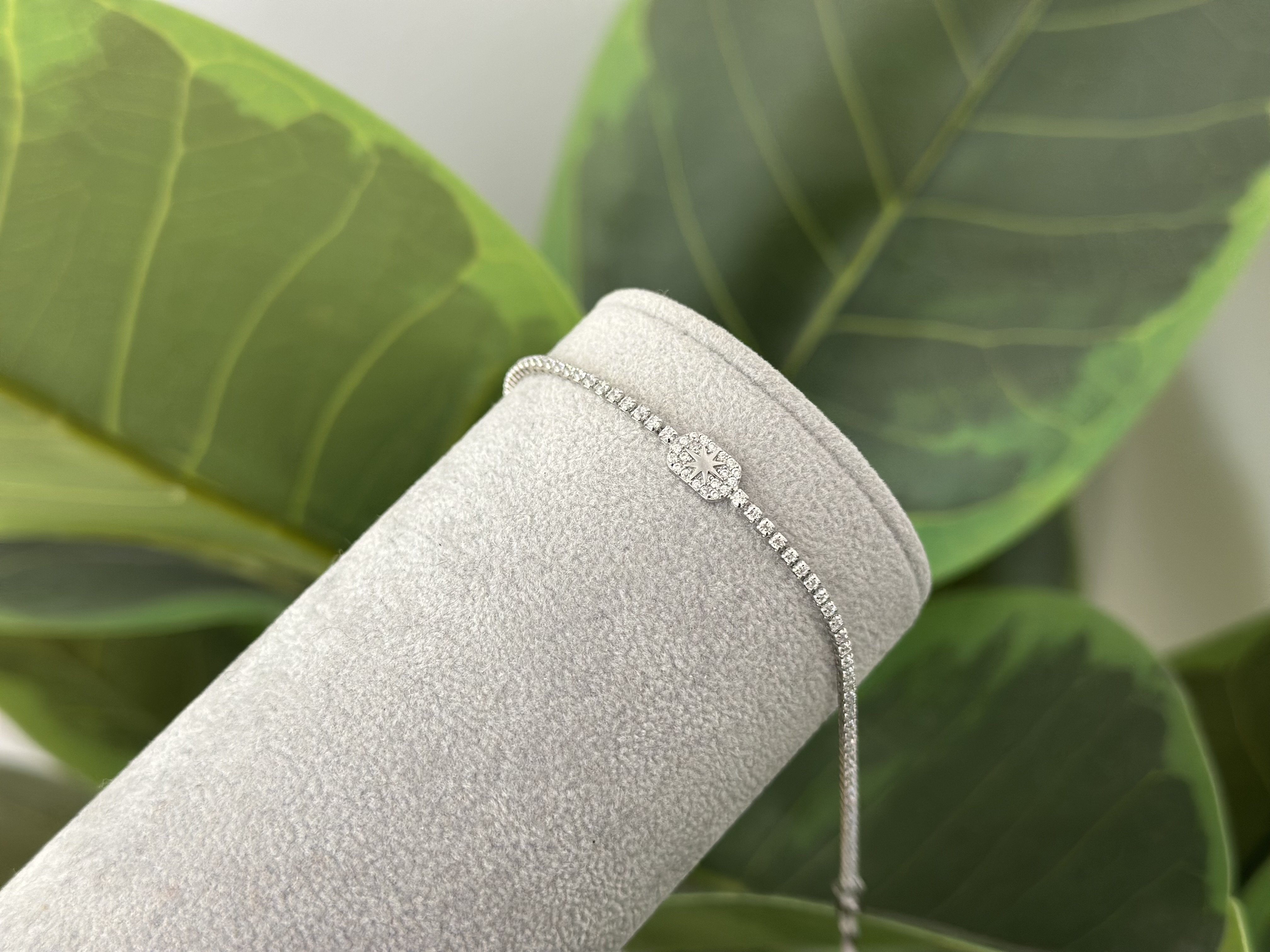 MİNİMA SU YOLU VE KUZEY YILDIZI DETAYLI BİLEKLİK