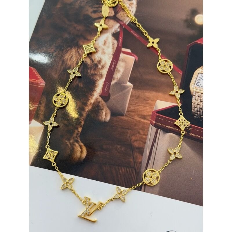 LV GOLD TAŞLI KOLYE