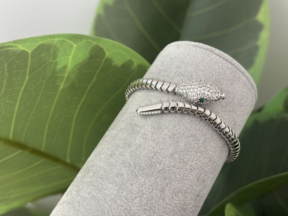 SNAKE SİLVER VE TAŞ DETAY BİLEKLİK