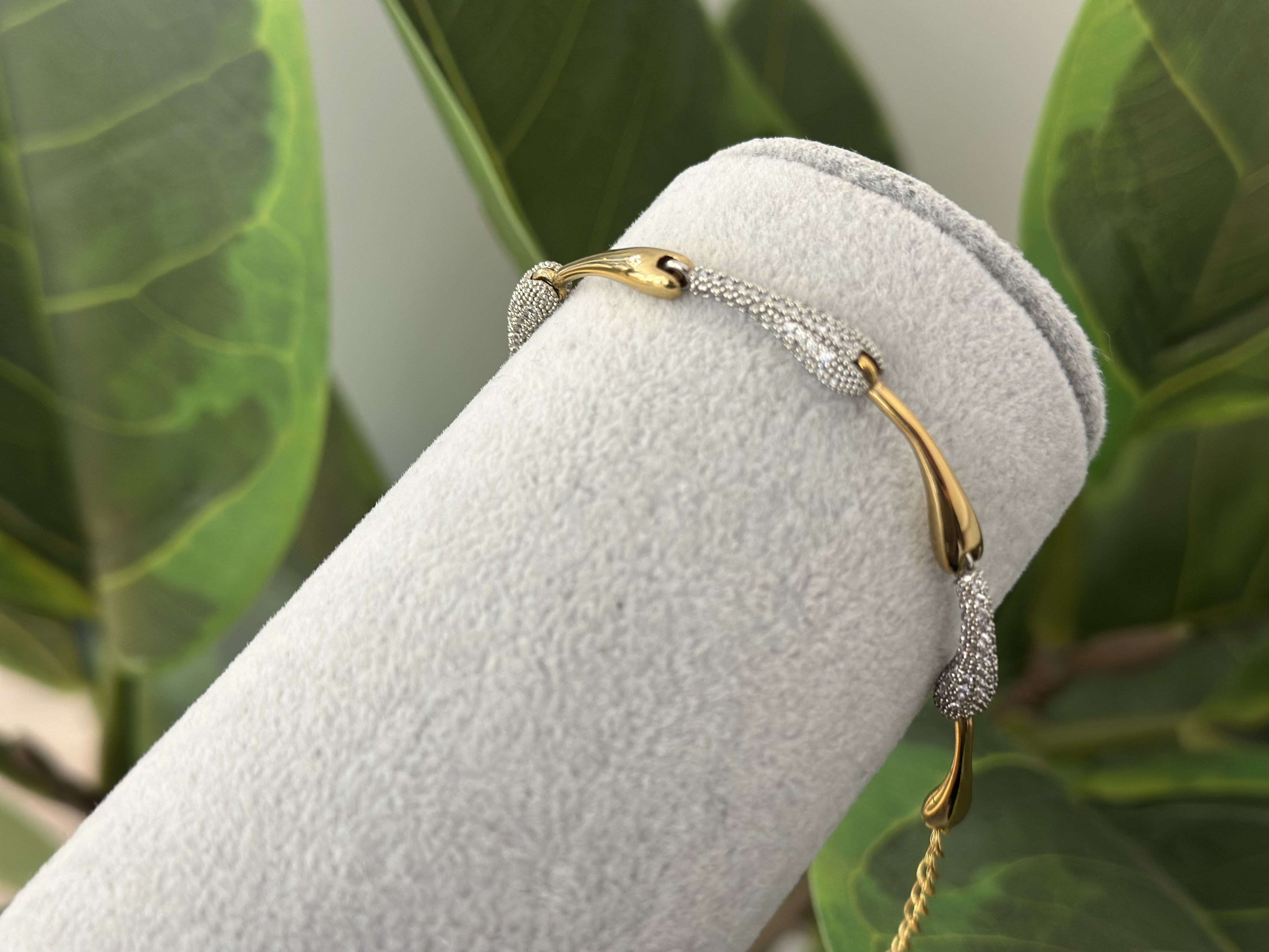 DAMLA VE TAŞ DETAY GOLD BİLEKLİK