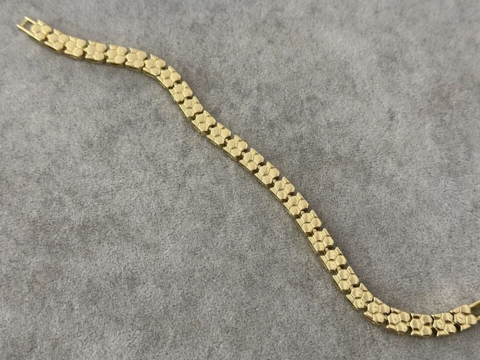 PETEK DETAYLI GOLD BİLEKLİK