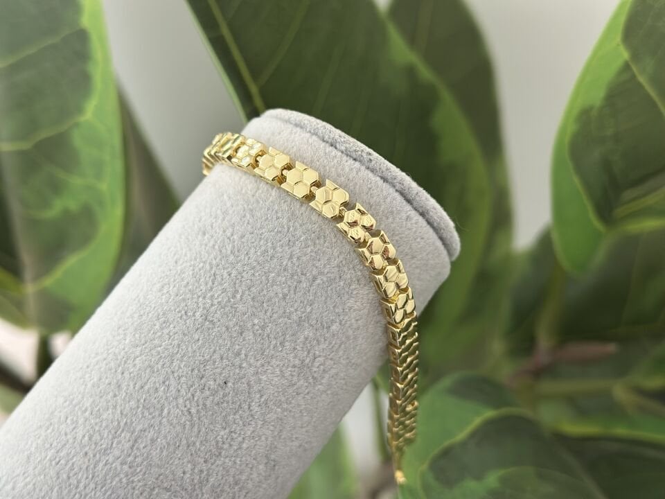 PETEK DETAYLI GOLD BİLEKLİK