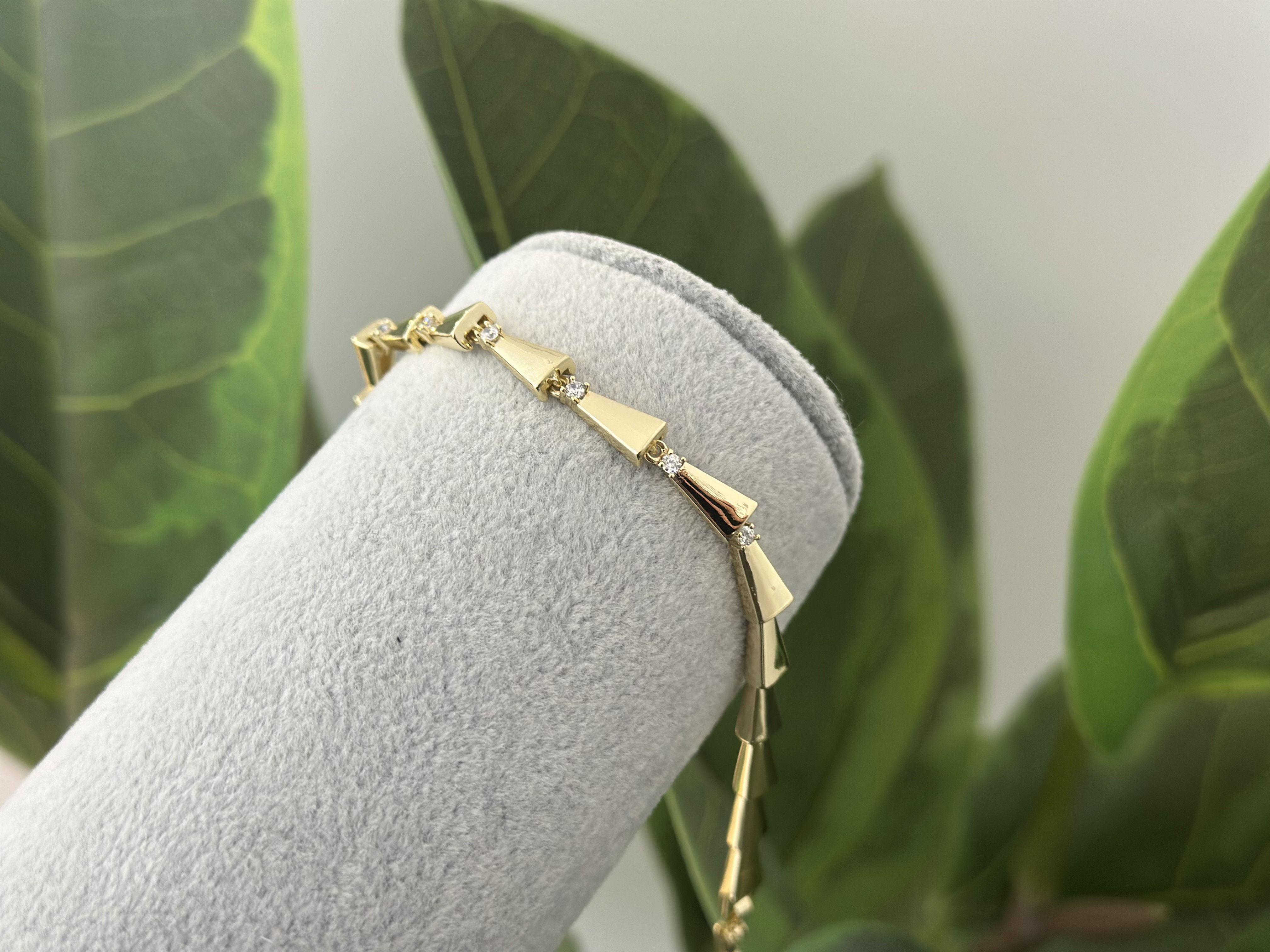 SHARE GOLD BİLEKLİK