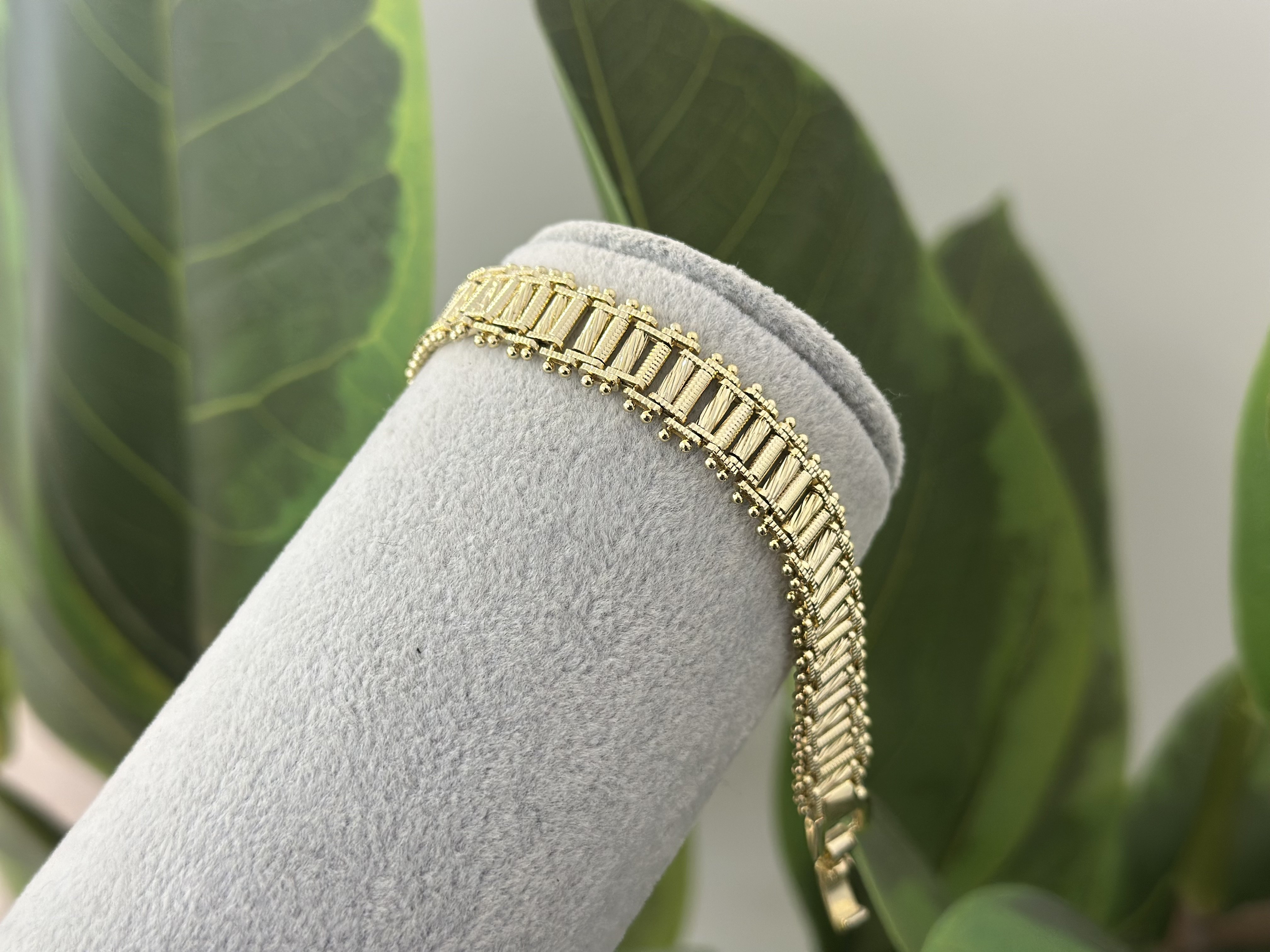 ÖRME DETAY GOLD BİLEKLİK