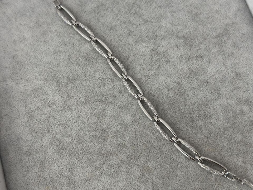 İNFİNİ BİLEKLİK