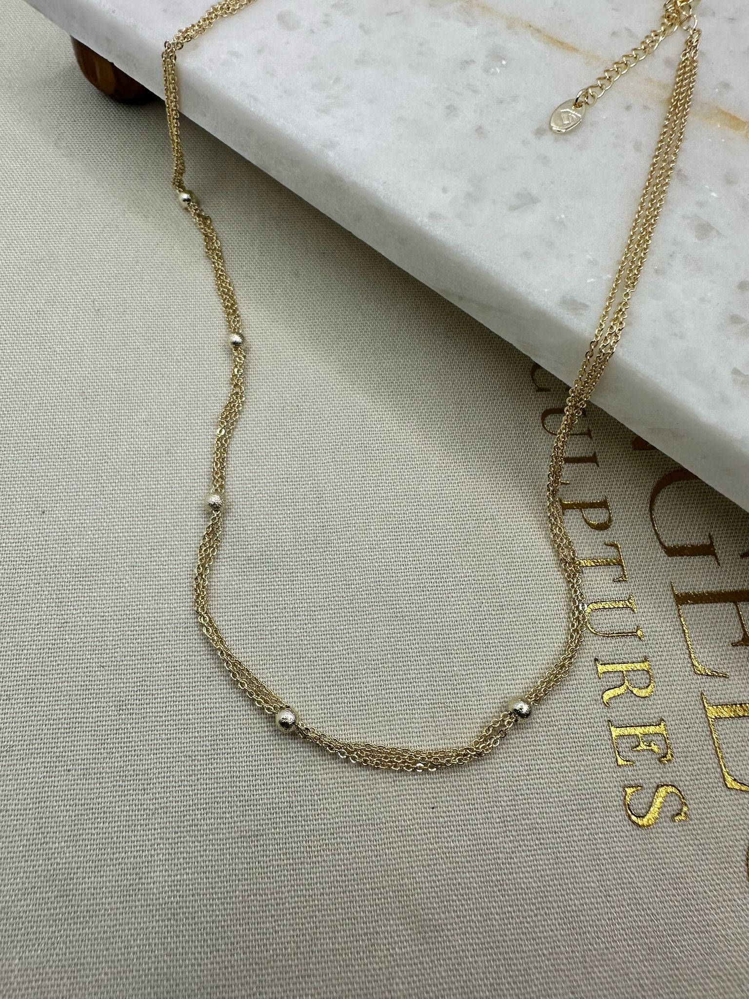 ÇOKLU MİNİMAL TOPÇUK KOLYE GOLD