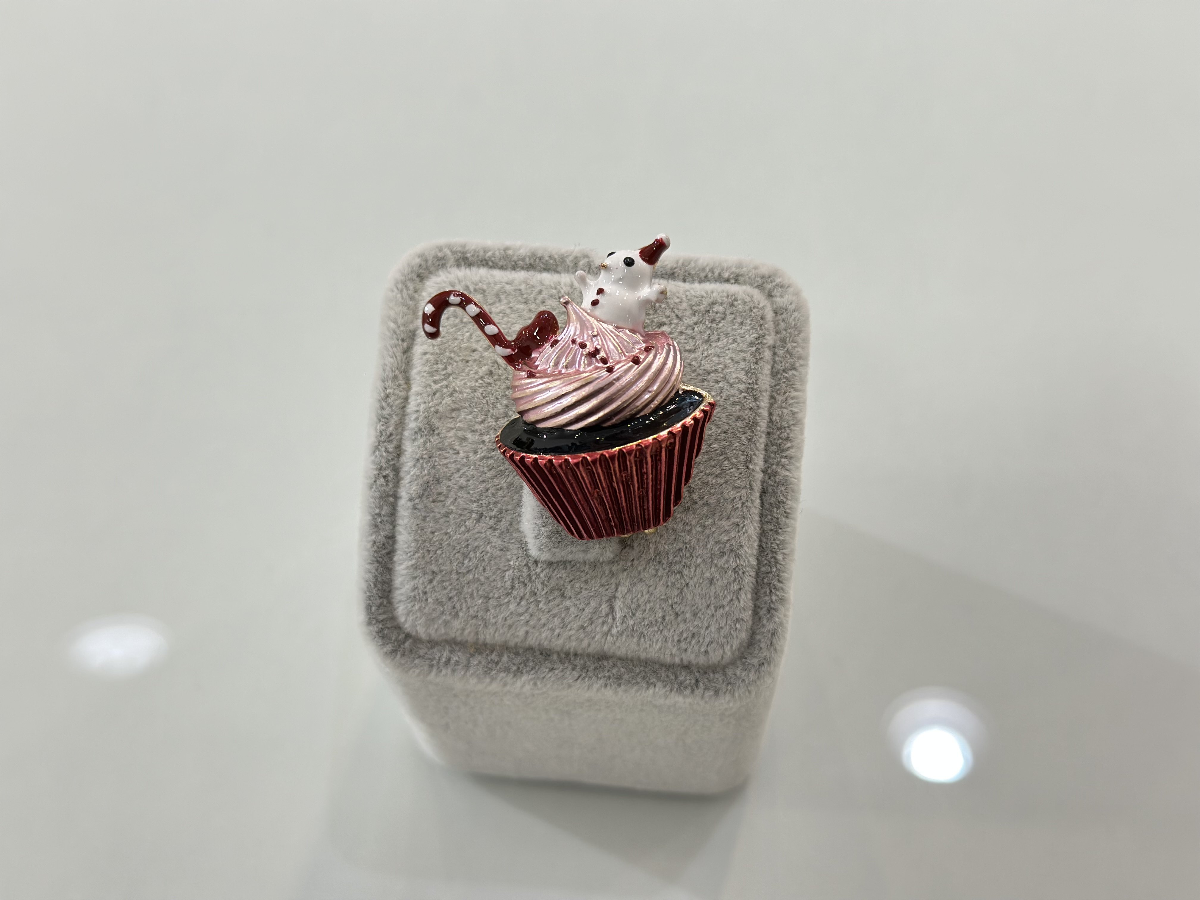CUPCAKE YILBAŞI BROŞU