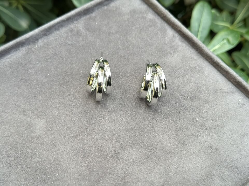 VİNTAGE KARE KESİM KÜPE