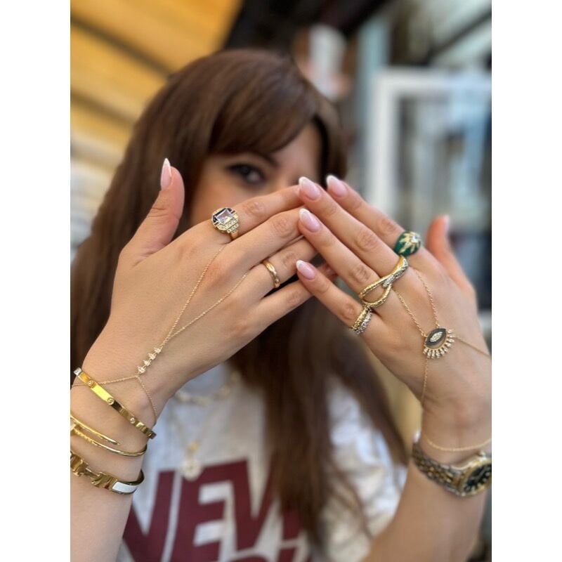 FİNE ŞAHMERAN