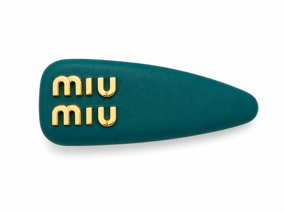M*İU M*İU TOKA