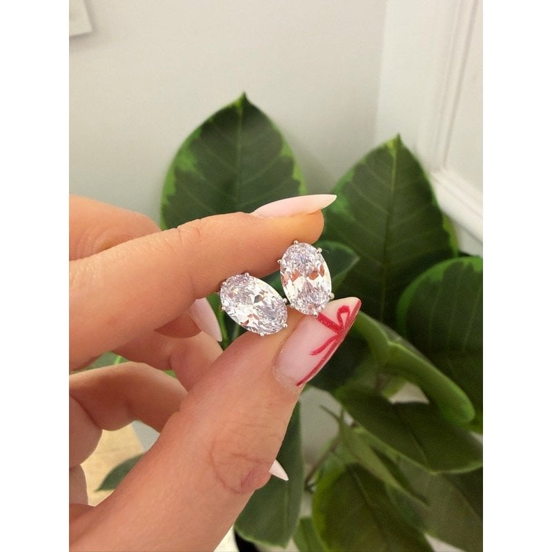 MOZANİT KÜPE (925 AYAR GÜMÜŞ)