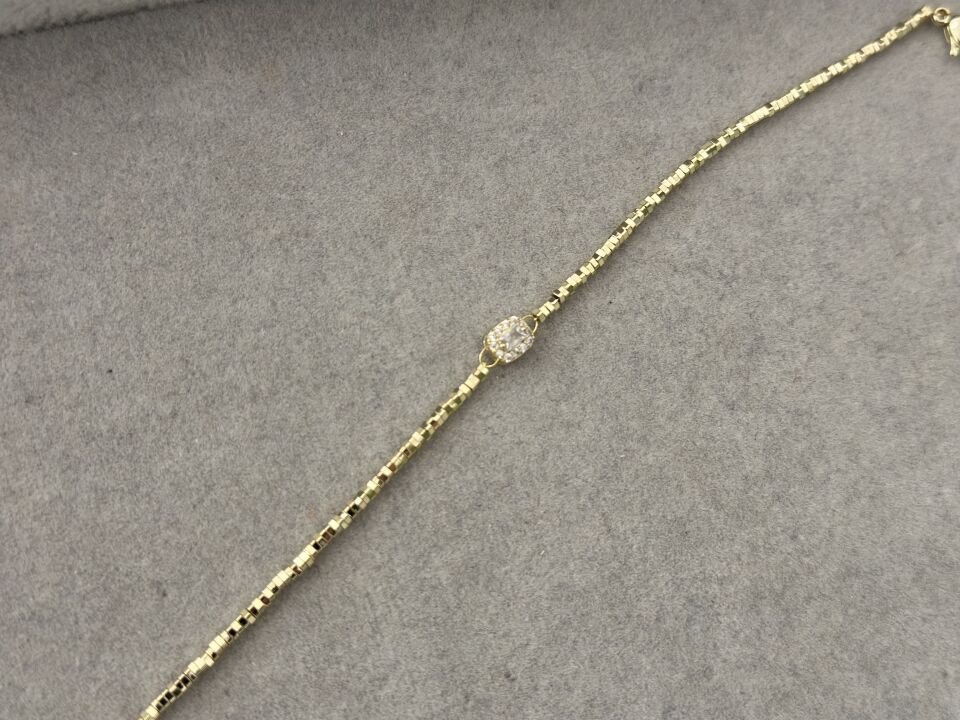 MİNİMA DORİKA VE BAGET TAŞ DETAYLI BİLEKLİK