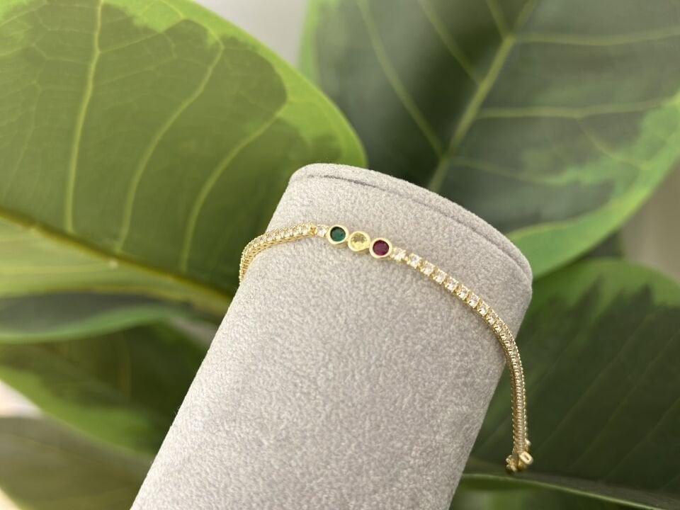 MİNİMA SU YOLI VE RENK DETAYLI BİLEKLİK